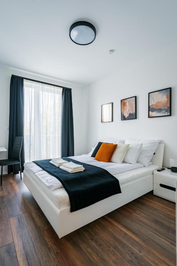 Fox Premium Apartment & Free Private Parking Budapest Exteriör bild