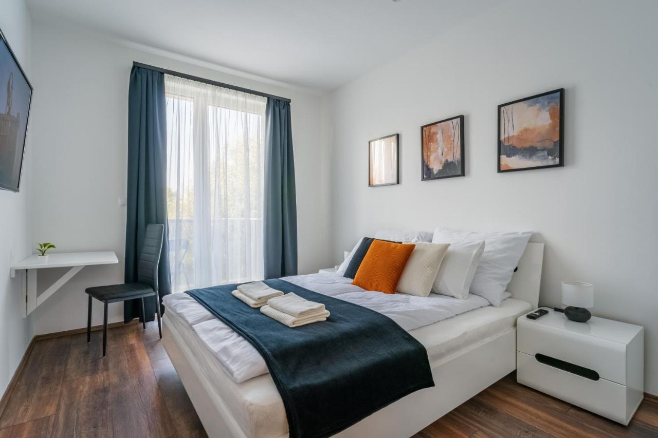 Fox Premium Apartment & Free Private Parking Budapest Exteriör bild