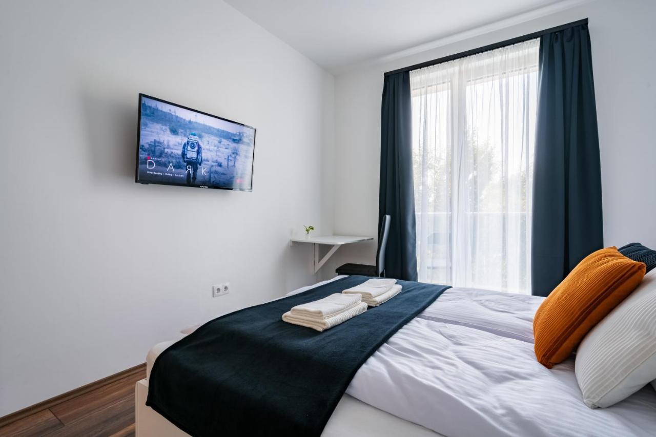 Fox Premium Apartment & Free Private Parking Budapest Exteriör bild